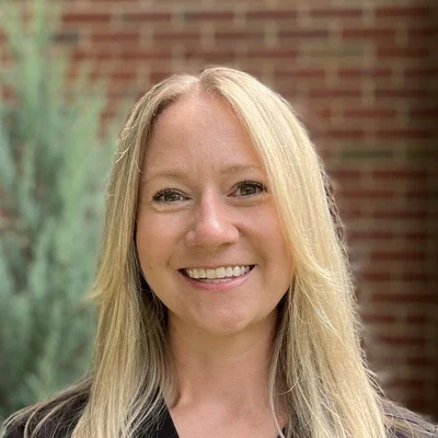 Chiropractor Mars PA Amanda Harvey Meet The Team